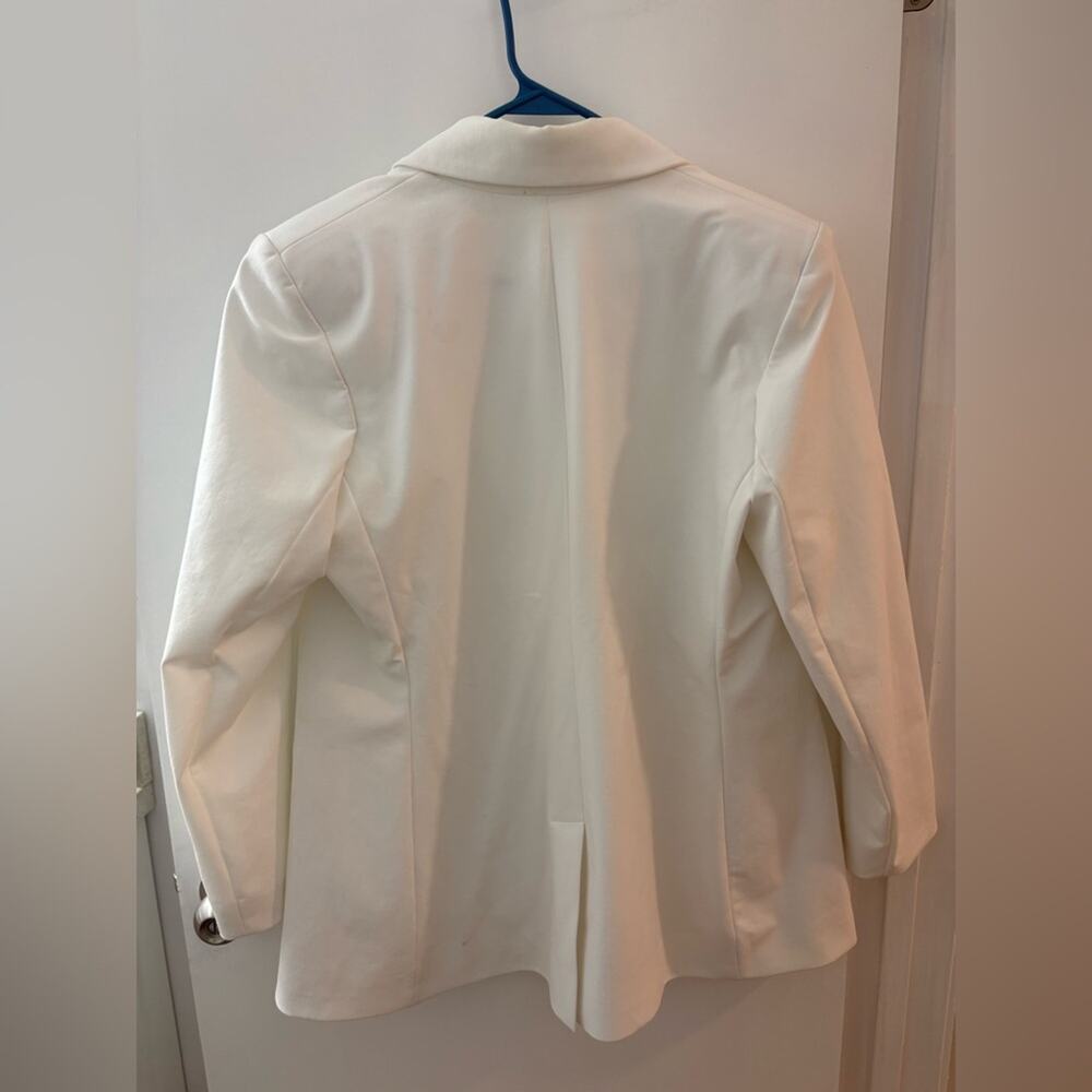 Express blazer with gold buttons - Picture 6 of 12